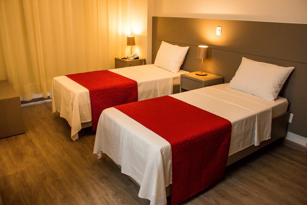 Ity Hotel Cristalina Exterior foto