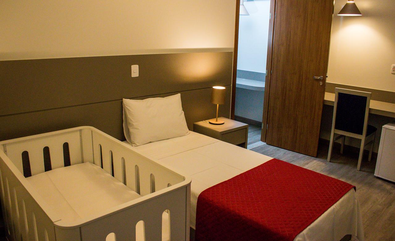 Ity Hotel Cristalina Exterior foto