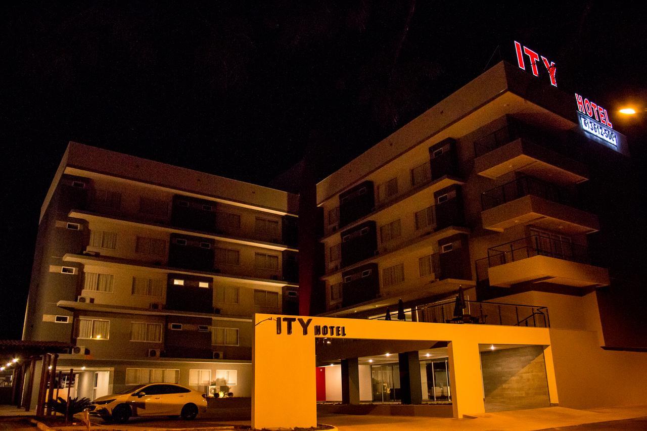 Ity Hotel Cristalina Exterior foto