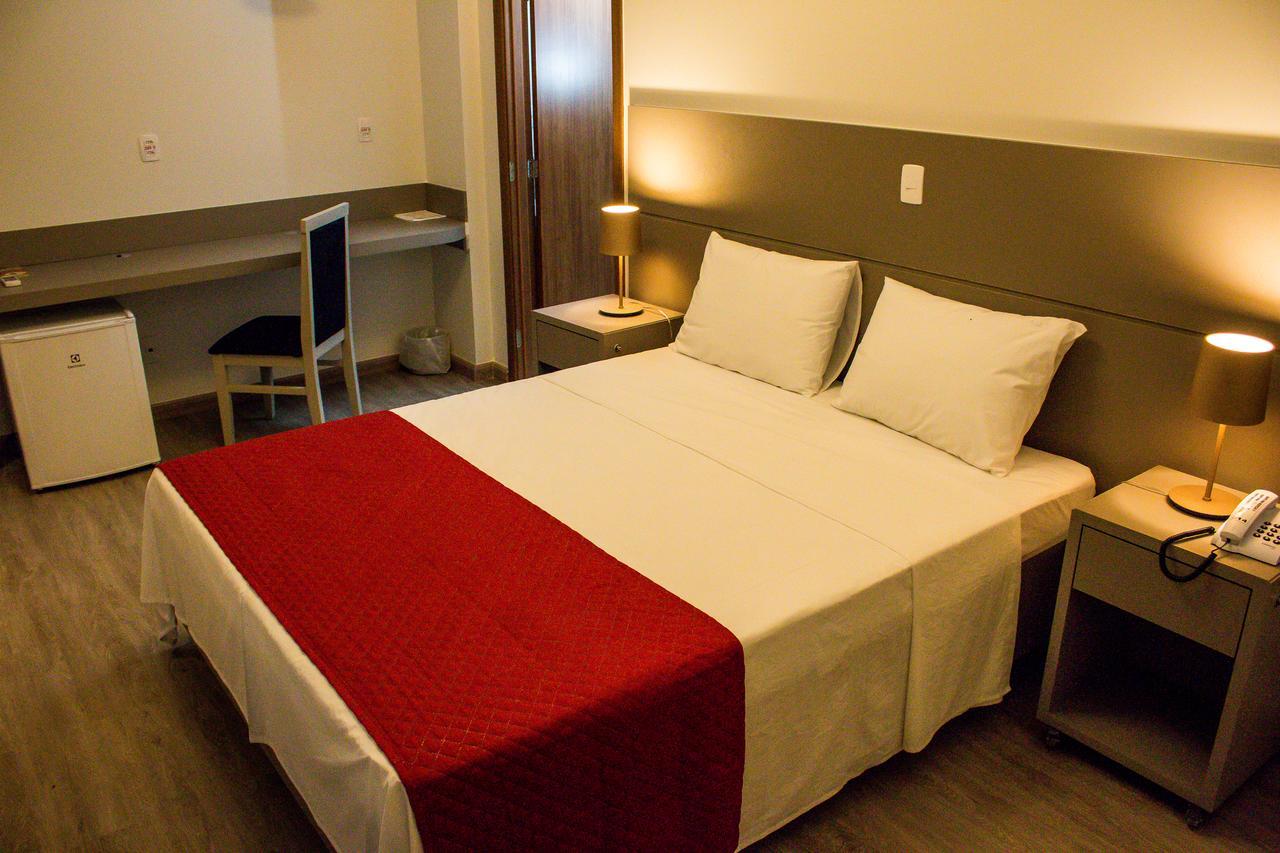 Ity Hotel Cristalina Exterior foto